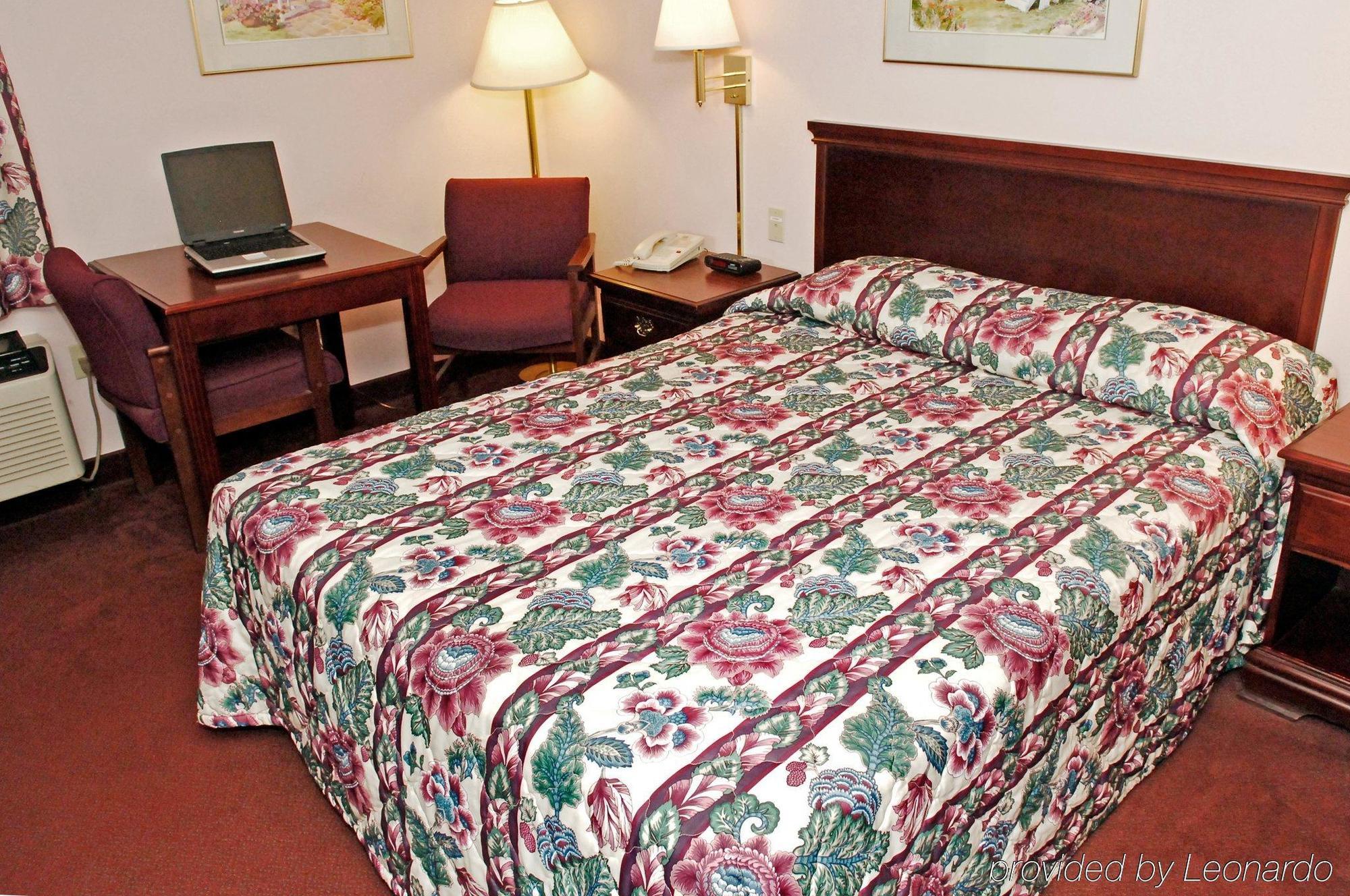 Briarwood Inn - Sparta Εξωτερικό φωτογραφία