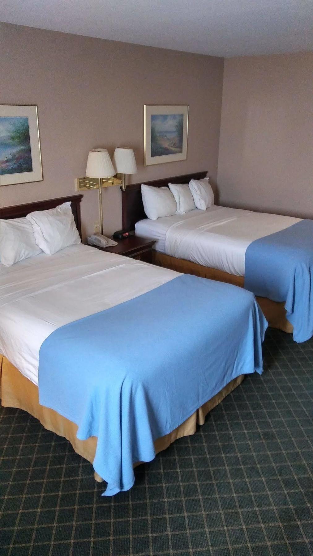 Briarwood Inn - Sparta Εξωτερικό φωτογραφία